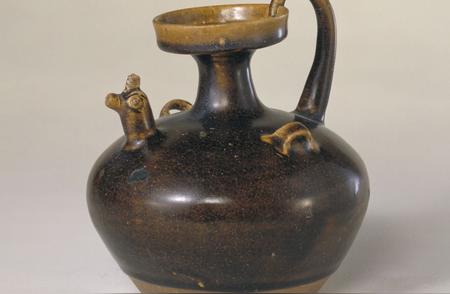 探索中国古代瓷器的历史价值与文化深度